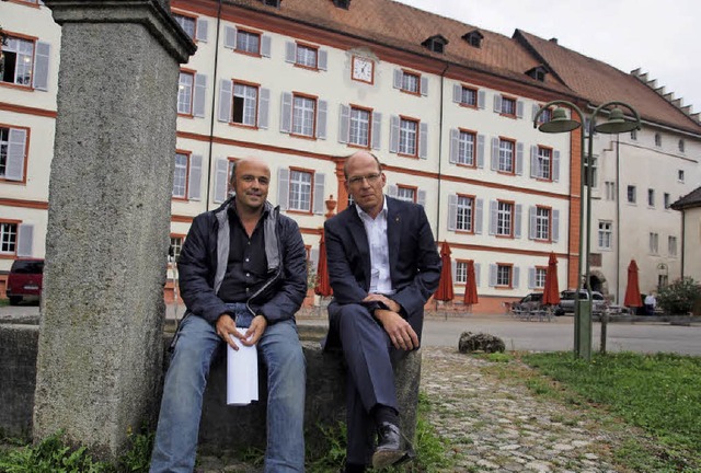 Kai Flender (links) und Christian Herzog wollen Schloss Beuggen neu orientieren.  | Foto: Boris Burkhardt