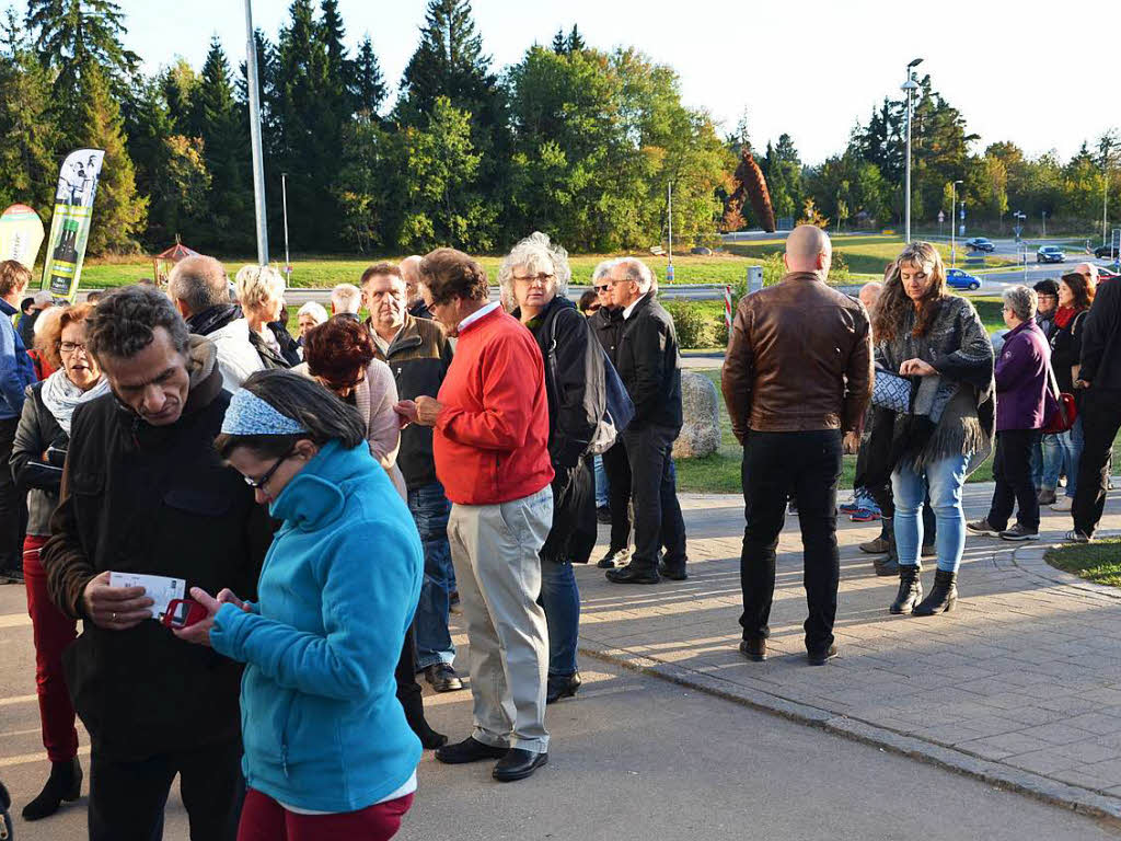 Rund 400 Fans erlebten einen beeindruckenden Abend bei „Pop & Poesie“ im Festzelt bei der Rothaus-Brauerei in Grafenhausen.