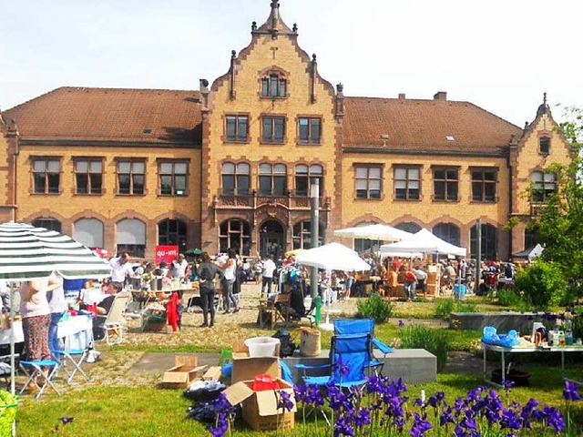 Am Samstag ist Flohmarkt vor der Zollhalle auf dem Gterbahnhofgelnde.  | Foto: privat