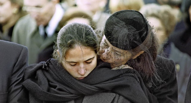 Beim Begrbnis von Francois Mitterrand  | Foto: DERRICK CEYRAC