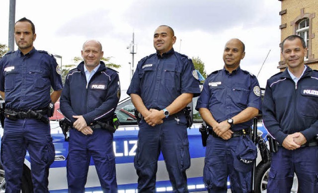 Deutsche und franzsische Polizeibeamt...n den Zgen eine erfolgreiche Arbeit.   | Foto: Ullmann