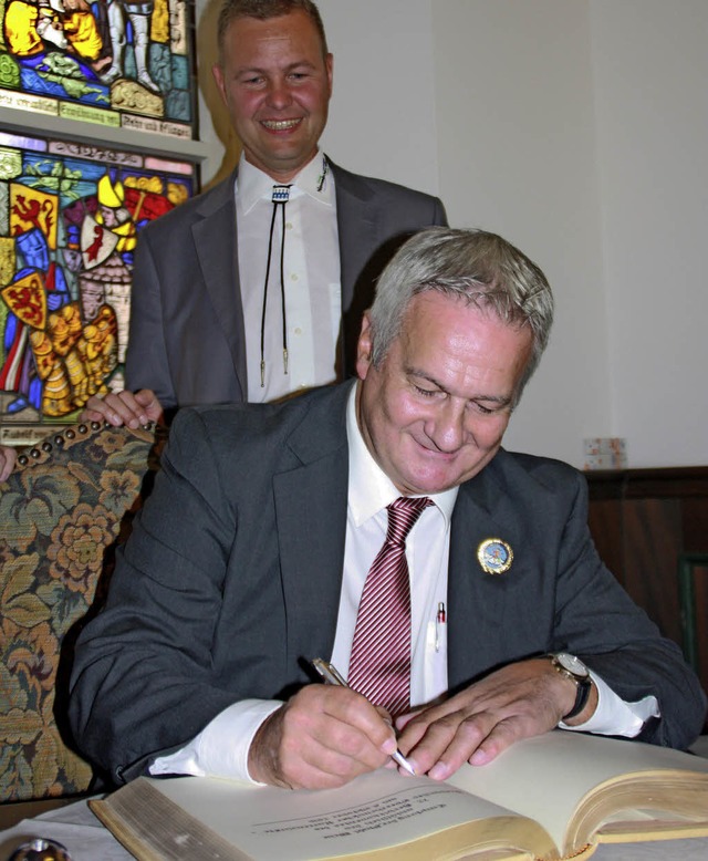 Narrenmeister Klaus-Peter Klein vom Ve...eteiligten sich alle  Znfte von Wehr.  | Foto: Gerd Leutenecker