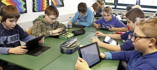 Auf die Tafel schaut keiner mehr &#821...r Klasse  der Werkrealschule Seelbach.  | Foto: Heidi Foessel