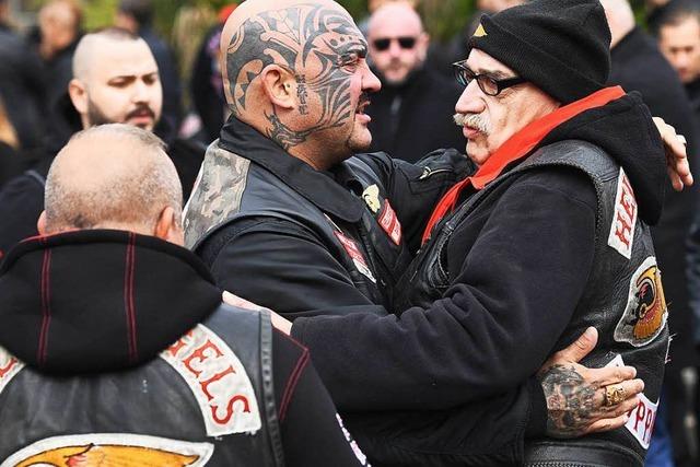 Hunderte Rocker bei Beerdigung von Hells-Angels-Chef