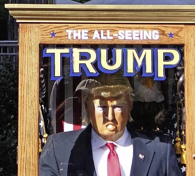 Der alles sehende Trump  | Foto: AFP