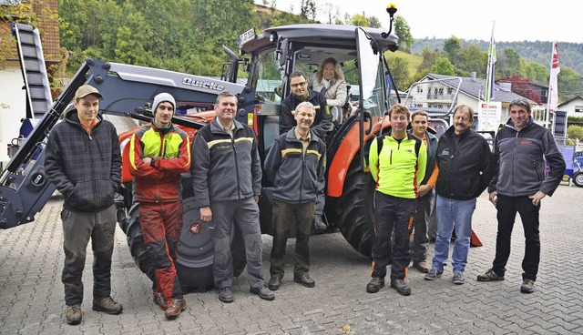 Sie alle freuen sich ber den neuen Sc...n offiziell in Dienst gestellt wurde.   | Foto: Khnemund