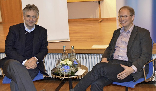 Im Dialog mit Matthias Zeller: Ludwig Theodor Heuss (links)   | Foto: Steineck
