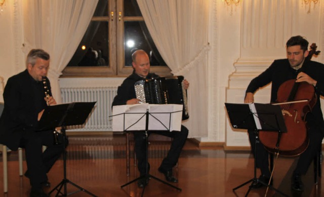 Das Trio Neuklang beim Konzert im Fest...on)  und Arthur Hornig (Violoncello).   | Foto: Margit Matyscak