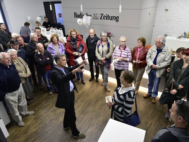 Uwe Mauch, Chef der BZ-Stadtredaktion, zeigt die neuen Rume am Martinstor.  | Foto: Thomas Kunz