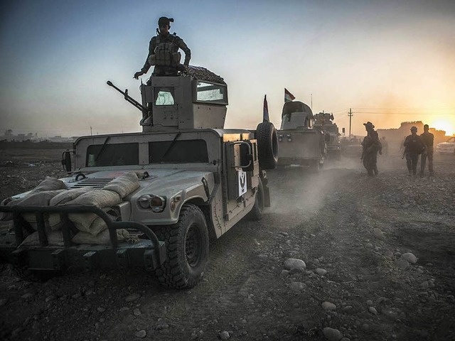 Irakische Streitkrfte beginnen Offensive auf IS-Hochburg Mossul (Archivbild).  | Foto: dpa