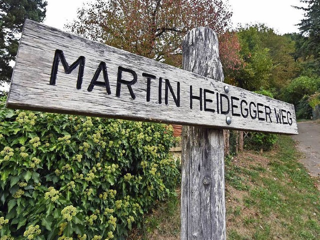 Auch der Martin-Heidegger-Weg steht im Fokus bei der Diskussion um Straennamen.  | Foto: Michael Bamberger