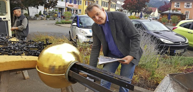 Aktuelle  Zeitzeugnisse deponierte   S...  goldenen  Kuppel  des  Kirchturms.    | Foto: Ingeborg Grziwa