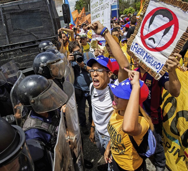 Proteste gegen die Regierung   | Foto: dpa