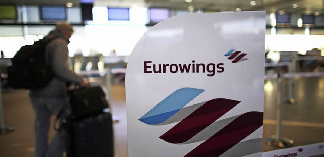 Aus dem geplanten Einchecken wird wohl...r  Ausstand  bei Eurowings beginnen.    | Foto: dpa