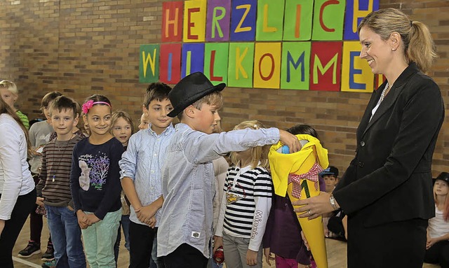 Mnchweierer Grundschler befllen zur...n der Schule, Kathrin Krebs (rechts).   | Foto: Sandra Decoux-Kone