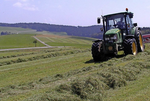 Wie viele Bewirtschaftungsflchen knn...gen an 400 Land- und Forstwirte nach.   | Foto: Wolfgang Adam