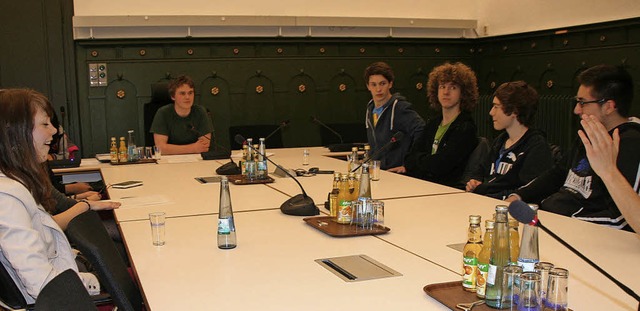 Ein Jugendforum (Archivbild aus Schopf...Gemeinderat seine Anliegen vortragen.   | Foto: Jung
