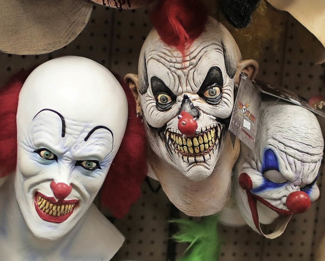 Killer-Clowns  verbreiten zur Zeit im ...t es kurz vor Halloween an jeder Ecke.  | Foto: afp
