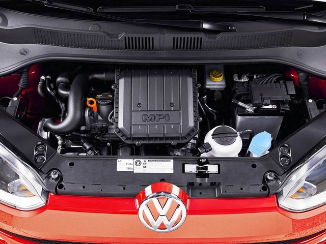 Auch der VW Up wird von einem Dreizylindermotor angetrieben  | Foto: dpa-tmn