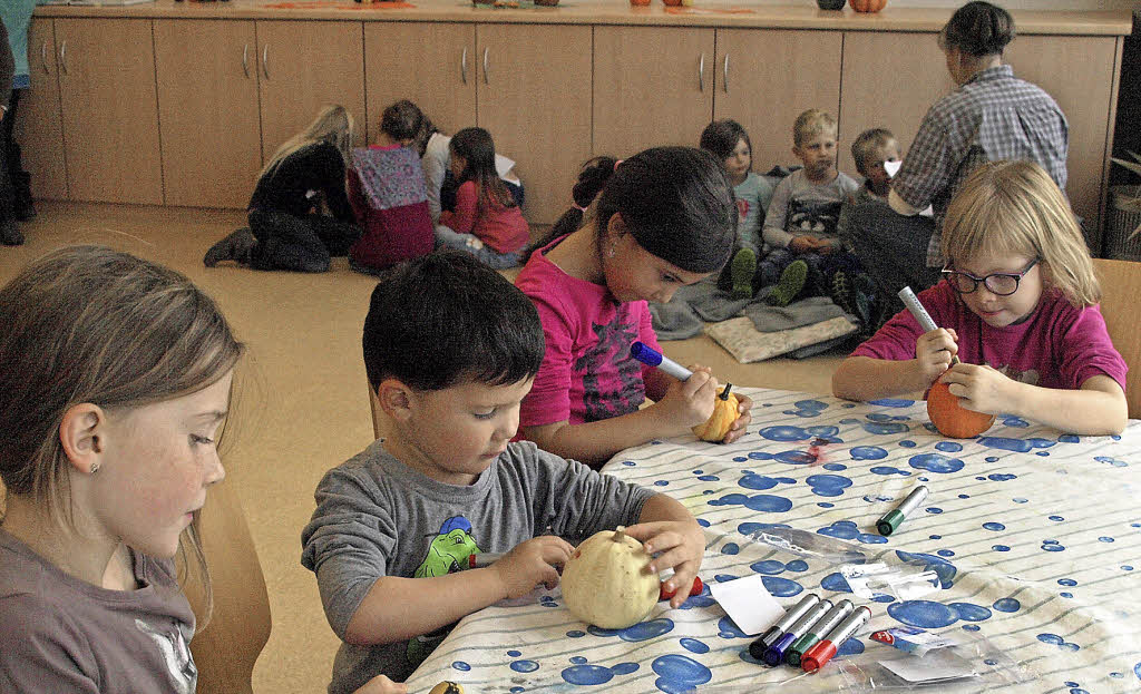 Aufgeweckte Kinderschar - Ibach - Badische Zeitung