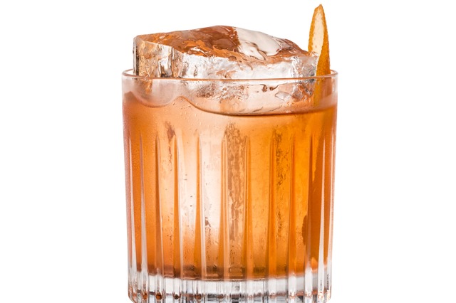 Eine ganz besondere Clubaktion: Cocktails  mit traditionellen Schnpsen mixen.  | Foto: Schladerer