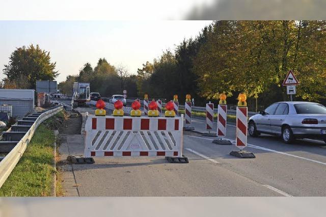 Brckensanierung auf B 31 bei Hausen dauert lnger