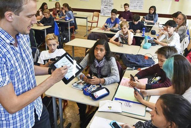 Smartphone gehrt an Freiburger Schule zum Unterricht