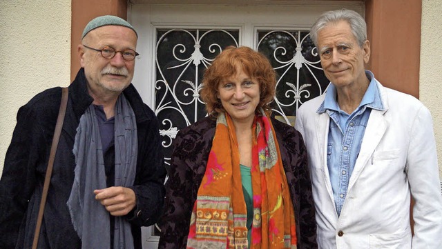 Drei der vier Vorstandsmitglieder des ...yer-Erben, Andrea Gawaz und Rolf Eder   | Foto: Silke Hartenstein