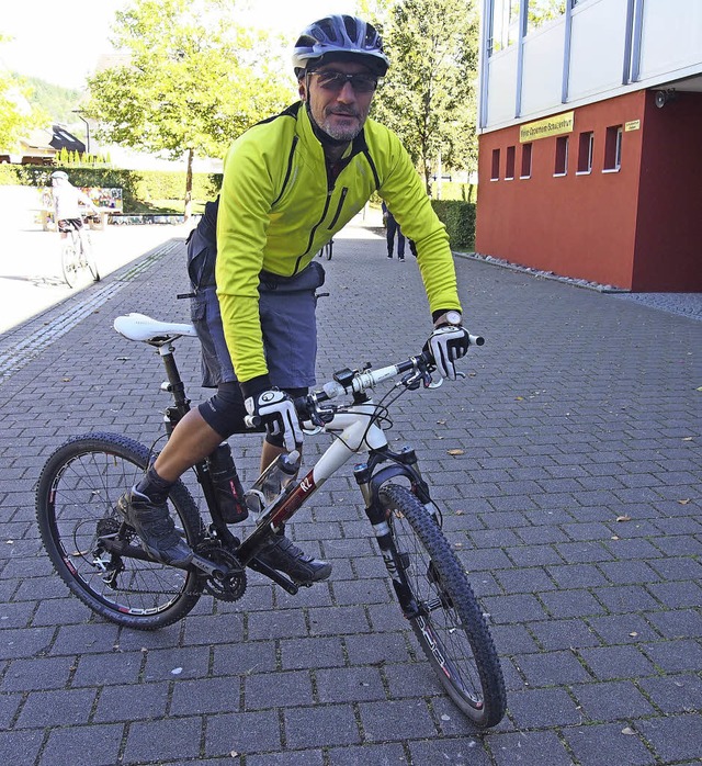 Das Mountainbike-Angebot von Lehrer Jo...mmt bei den Schlern hervorragend an.   | Foto: Gabriele Poppen