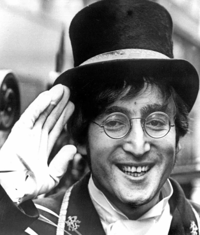 Der britische Musiker John Lennon im November 1966   | Foto: archivbild: dpa