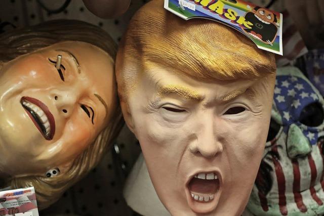 Beliebter als Clowns: Trump- und Clinton-Masken fr Halloween