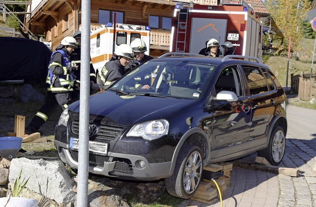 Losgerollt und von einer Straenlaterne gestoppt.   | Foto: M. Ganz