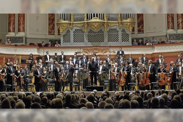 Sinfonieorchester Basel in Lrrach: Sicheres Gespr fr Effekte