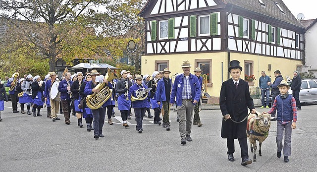 Der Hammel gehrt zur Weisweiler Kilwi, wie der Geibock zum 1. FC Kln.  | Foto: Jrg Schimanski