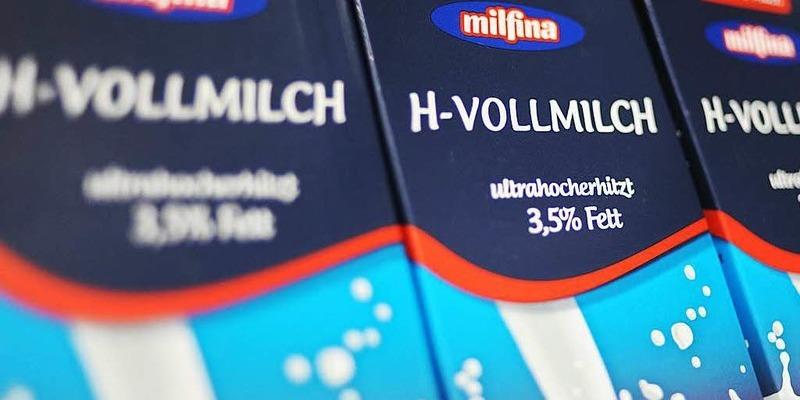 Aldi Macht Die Milch Um Mehr Als 40 Prozent Teurer Wirtschaft Badische Zeitung