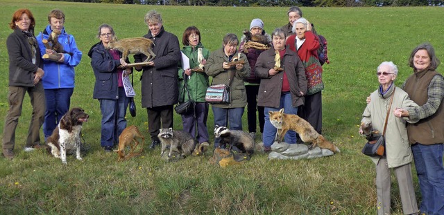 Die Behindertengruppe lernte auf ihrer...g   Vieles ber die Tiere des Waldes.   | Foto: Privat