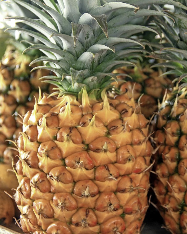 Saftig-s: Ananas  | Foto: dpa-tmn