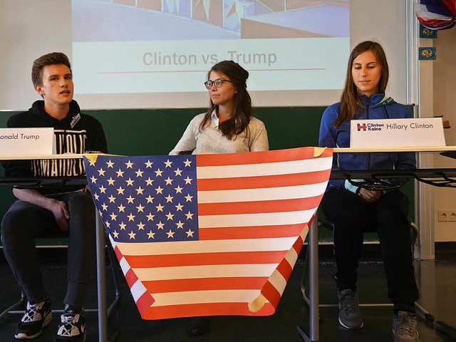 Trump gegen Clinton: US-Wahlkampf im Hochschwarzwlder Klassenzimmer.   | Foto: Tanja Bury