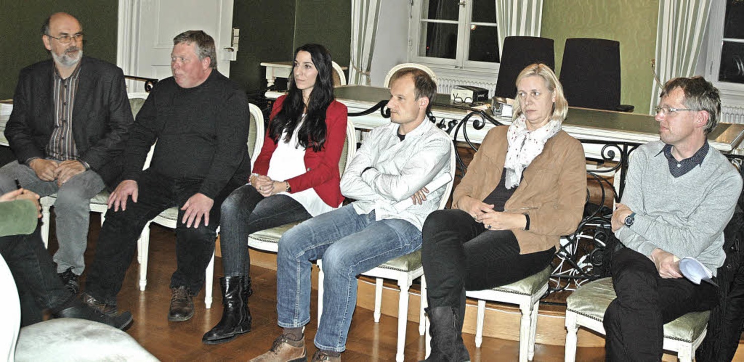 Im Sitzungssaal des Amtsgerichtes info... Fragen rund um das Thema Betreuung.    | Foto: C. Sahli