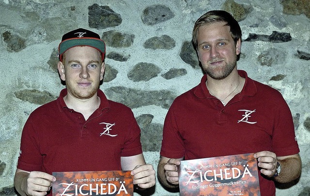 Martin Mller (links) und Philipp Hauser vom Orga-Team der &#8222;Ziched.  | Foto: Schweizer