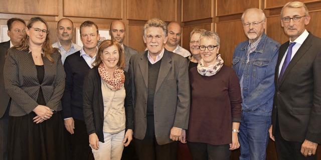 Das neue Vorstandsteam des CDU-Stadtve...tagsabgeordneter Armin Schuster (re).   | Foto: zvg