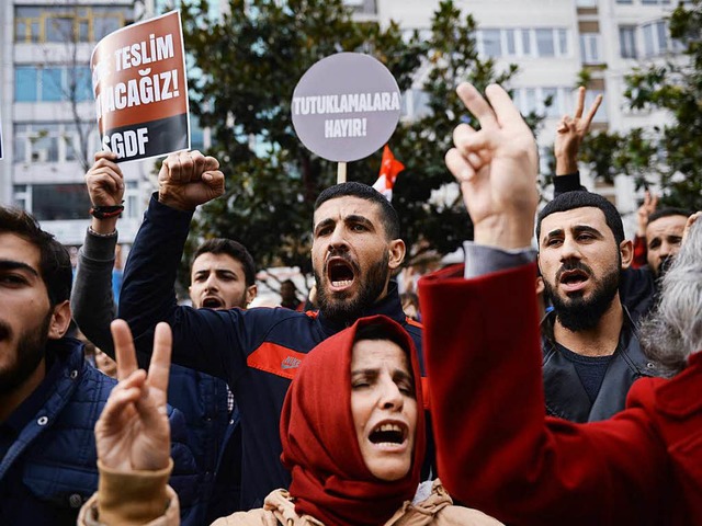 Proteste in Istanbul gegen Verhaftungen  | Foto: AFP