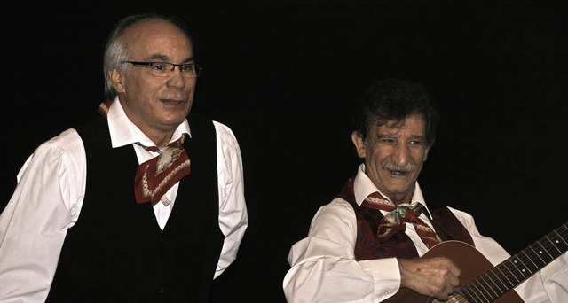 Italienische Volksmusik prsentierten ... Serrano und Michele Dai (von links).   | Foto: Aloisia Zell
