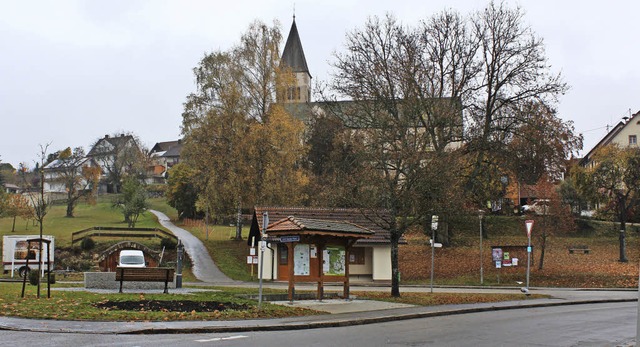 Fr die Einrichtung eines WLAN-Hotspot...ersonennahverkehr informieren knnten.  | Foto: Christa Maier