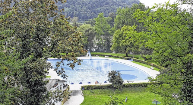 Das Waldshuter Freibad msste dringend...ssion ber das Problem ausgeklammert.   | Foto: Archiv