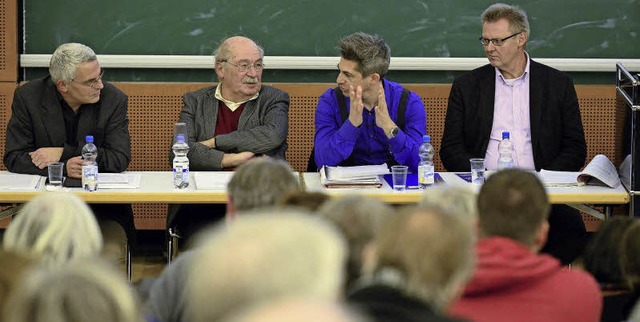 Diskutierten im sehr gut besuchten Uni...ter Ulrich von Kirchbach (von links).   | Foto: Ingo Schneider
