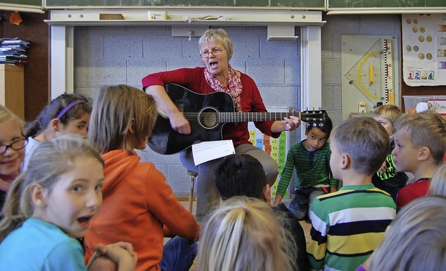 Musik ist einer ihrer Schwerpunkte: Ca...er, die neue Leiterin der Grundschule   | Foto: Hagen Spth