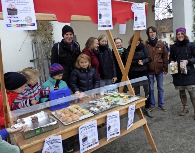 An der Fridolinschule startete der Muffinsverkauf.   | Foto: Johanna Hgg