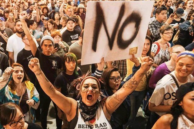 Fotos: Der Wahlsieg Trumps trieb in den USA Tausende zu Protesten auf die Strae