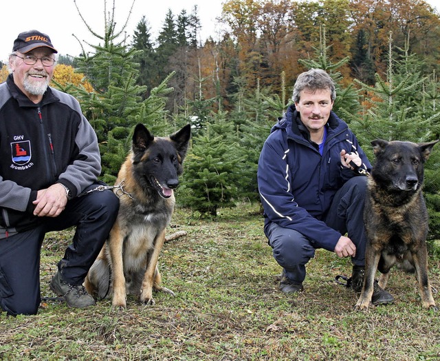 Rolf Haberbusch und &#8222;Tairen vom ...wann die separate Fhrtenhundprfung.   | Foto: Ralph Lacher